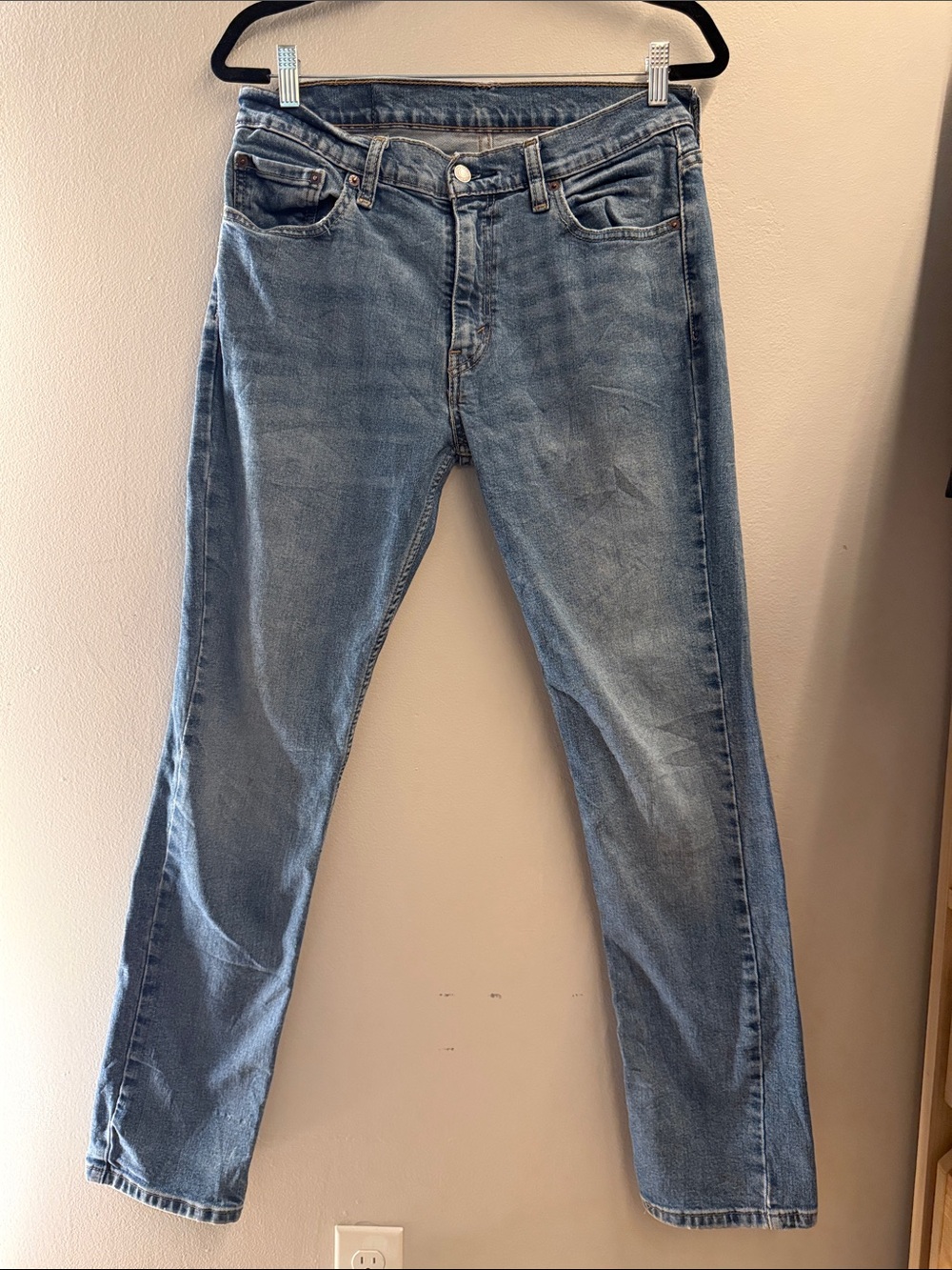 Levi's Light Blue Straight Leg Men's Jeans